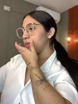 Amandanauty online show from December 27, 4:26 am