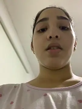 Amandanauty online show from November 10, 8:52 pm