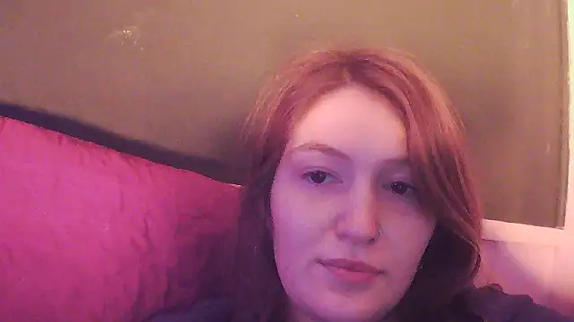 Snapshot of Angelk43 chatting on January 10, 7:21 am Angelk43 online show from January 10, 7:21 am