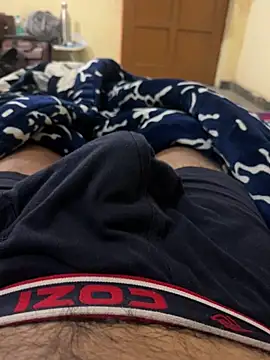 Snapshot of Bareilly_Boy1 chatting on February 2, 5:32 am Bareilly Boy1 online show from February 2, 5:32 am