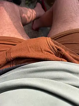 Snapshot of Bareilly_Boy1 chatting on February 2, 9:51 am Bareilly Boy1 online show from February 2, 9:51 am