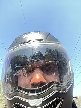 Snapshot of Bareilly_Boy1 chatting on February 8, 6:54 am Bareilly Boy1 online show from February 8, 6:54 am