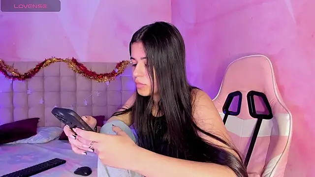 IvySanders1 online show from December 30, 3:25 am