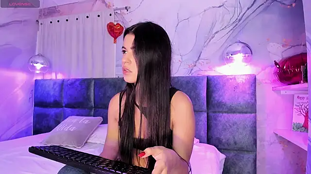 IvySanders1 online show from February 17, 3:25 am