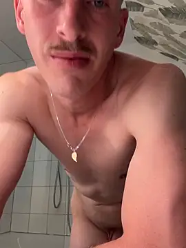 creampieboytim online show from June 1, 8:21 pm