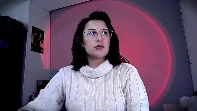 Snapshot of Scarlett_Sen chatting on May 13, 3:09 pm Scarlett Sen online show from May 13, 3:09 pm