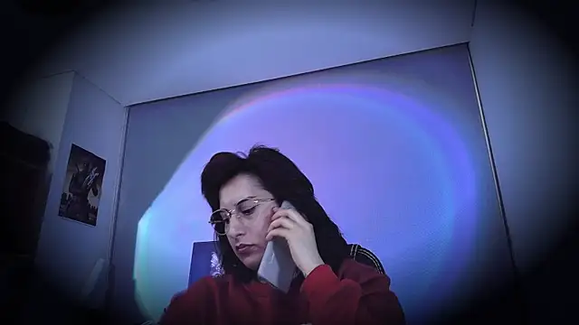 Snapshot of Scarlett_Sen chatting on June 2, 5:59 pm Scarlett Sen online show from June 2, 5:59 pm