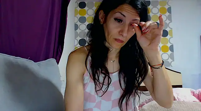 Snapshot of sexyevalove chatting on December 10, 3:30 am sexyevalove online show from December 10, 3:30 am