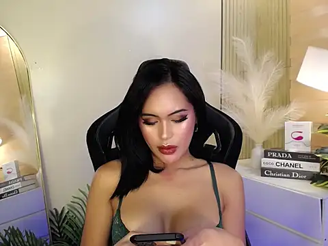 Snapshot of HeavenlyStar chatting on January 26, 8:45 pm HeavenlyStar online show from January 26, 8:45 pm