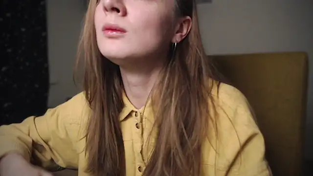 mollytuck online show from February 16, 3:59 pm