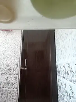 Snapshot of xvodafone chatting on October 12, 7:18 am xvodafone online show from October 12, 7:18 am