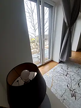 utoopia777 online show from April 5, 6:10 am