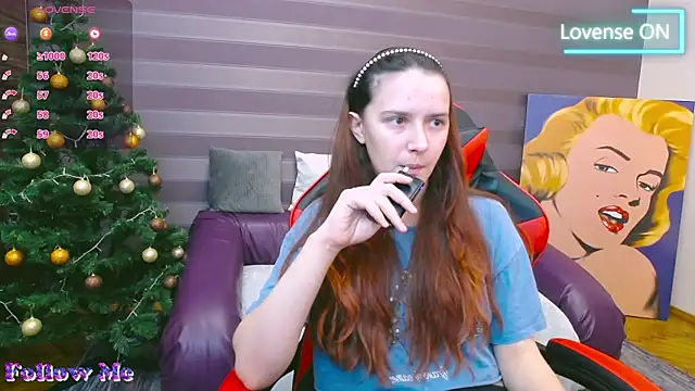 iris nikhols online show from December 23, 10:23 pm