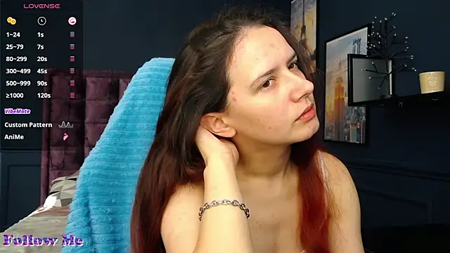 iris nikhols online show from June 22, 3:25 am
