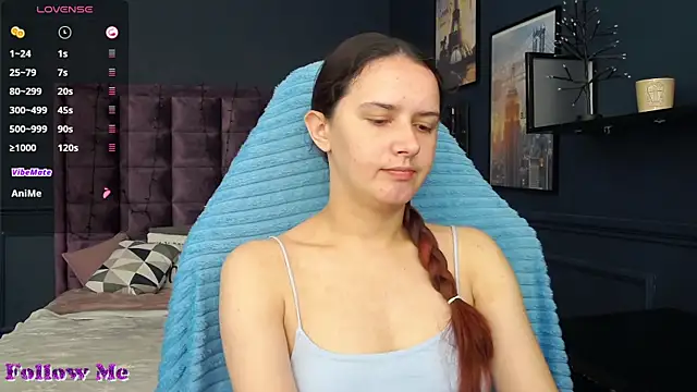 iris nikhols online show from June 26, 4:50 am