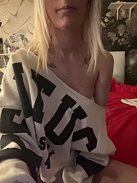 MarikaWild93 online show from March 19, 10:14 pm