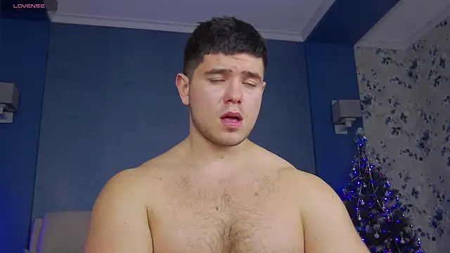 Snapshot of Arilas_ chatting on December 19, 1:51 pm Arilas online show from December 19, 1:51 pm