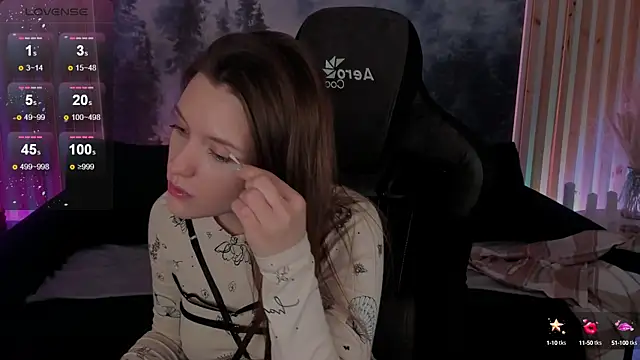 Snapshot of JennyDens chatting on January 20, 12:18 pm JennyDens online show from January 20, 12:18 pm