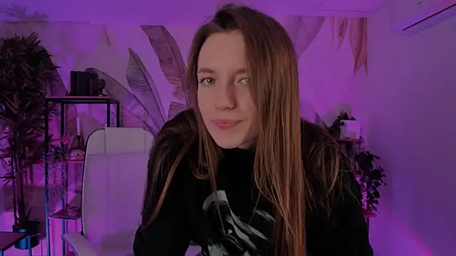 Snapshot of JennyDens chatting on February 23, 2:29 am JennyDens online show from February 23, 2:29 am