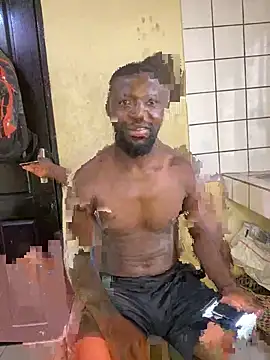 Snapshot of vannycov chatting on September 29, 10:42 am vannycov online show from September 29, 10:42 am