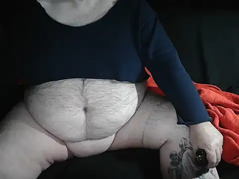 Snapshot of onkelgrau65 chatting on March 14, 11:11 pm onkelgrau65 online show from March 14, 11:11 pm