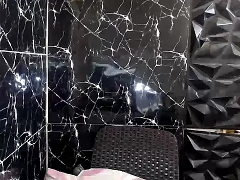 Snapshot of MissKeanna chatting on January 22, 4:13 am MissKeanna online show from January 22, 4:13 am