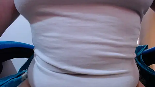 Snapshot of klylls_squirt_ chatting on November 30, 6:56 pm klylls squirt online show from November 30, 6:56 pm