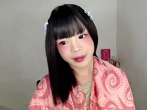 SweetCheska19 online show from May 31, 1:51 pm