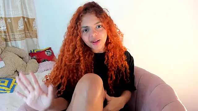 ValienteGirl  online show from January 2, 2:02 pm