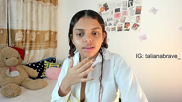 ValienteGirl  online show from February 5, 4:16 am