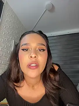 Little Amber6 online show from January 24, 1:56 am