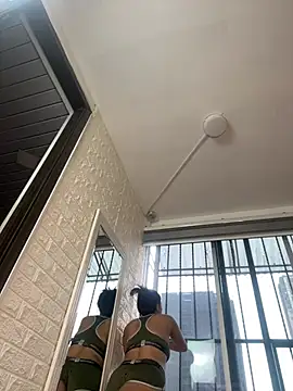 Little Amber6 online show from February 6, 12:37 pm