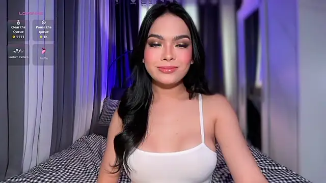 ThegirlNamedMaria online show from March 14, 6:41 am