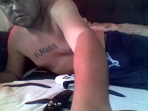 Snapshot of JJ18vader chatting on March 13, 6:56 pm JJ18vader online show from March 13, 6:56 pm