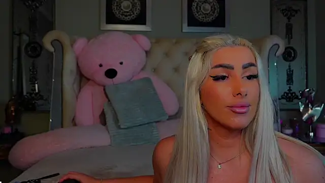 Squirt Tanya online show from February 3, 5:18 am