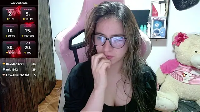 Maggie Fox3 online show from March 9, 7:12 am