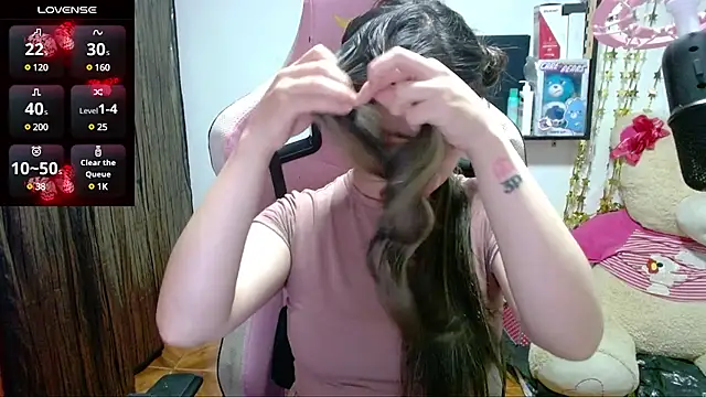 Maggie Fox3 online show from March 12, 5:46 am