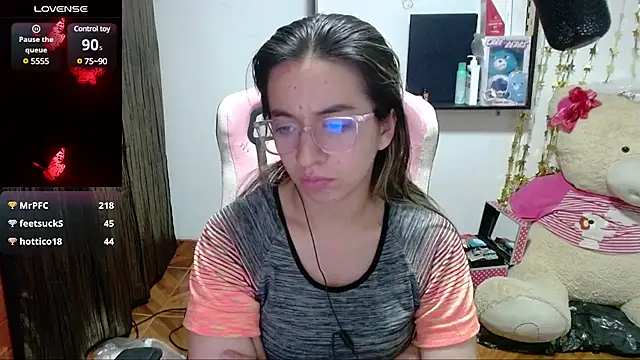 Maggie Fox3 online show from March 16, 5:36 am