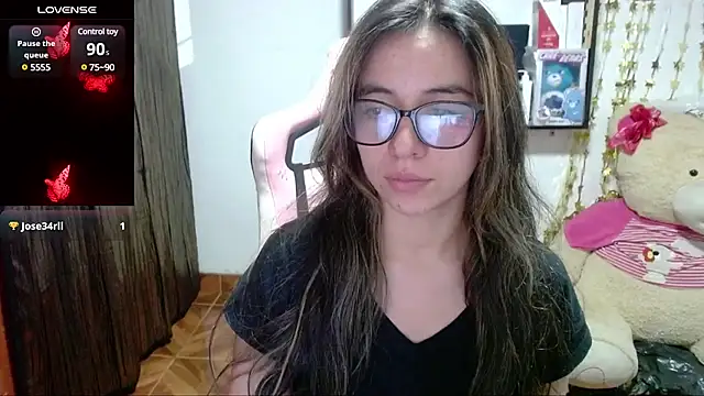 Maggie Fox3 online show from March 21, 12:29 am