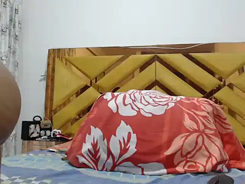 Snapshot of SashaMacgregor chatting on February 28, 11:23 pm SashaMacgregor online show from February 28, 11:23 pm