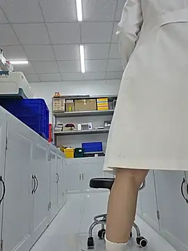 HinaLovely online show from July 29, 9:18 am