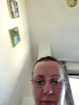 Snapshot of Goodass7 chatting on November 15, 8:00 am Goodass7 online show from November 15, 8:00 am