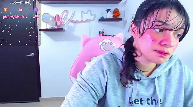 Vannessa  Shy online show from February 5, 4:25 pm