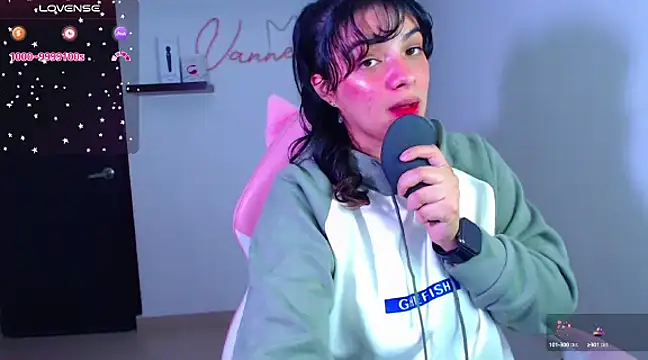 Vannessa  Shy online show from March 12, 1:03 am