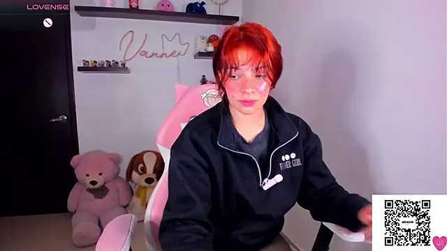 Vannessa  Shy online show from March 11, 10:49 pm