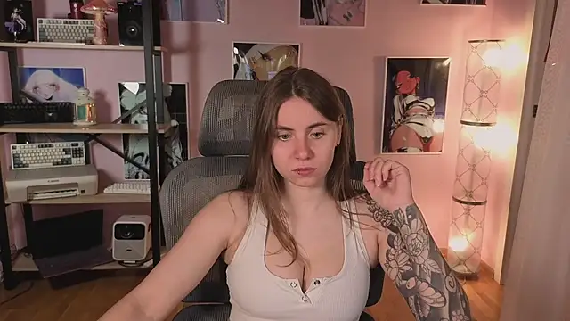 Snapshot of _AnnaStark_ chatting on July 31, 8:30 pm AnnaStark online show from July 31, 8:30 pm