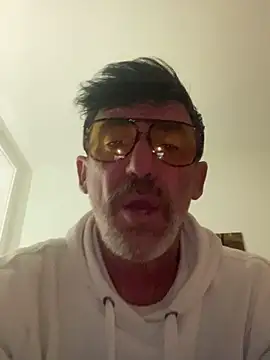 maxximere online show from March 14, 10:59 pm