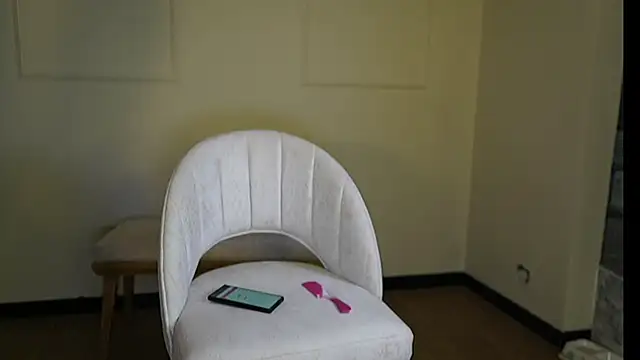 Irina Grant online show from March 11, 6:43 am