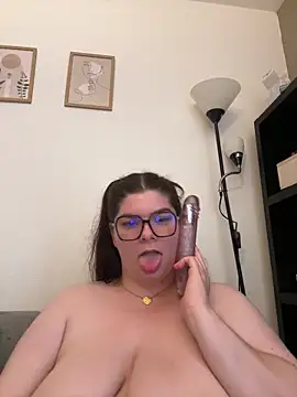 Snapshot of anasexee75 chatting on June 12, 7:02 pm anasexee75 online show from June 12, 7:02 pm