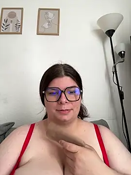 Snapshot of anasexee75 chatting on June 16, 11:35 am anasexee75 online show from June 16, 11:35 am